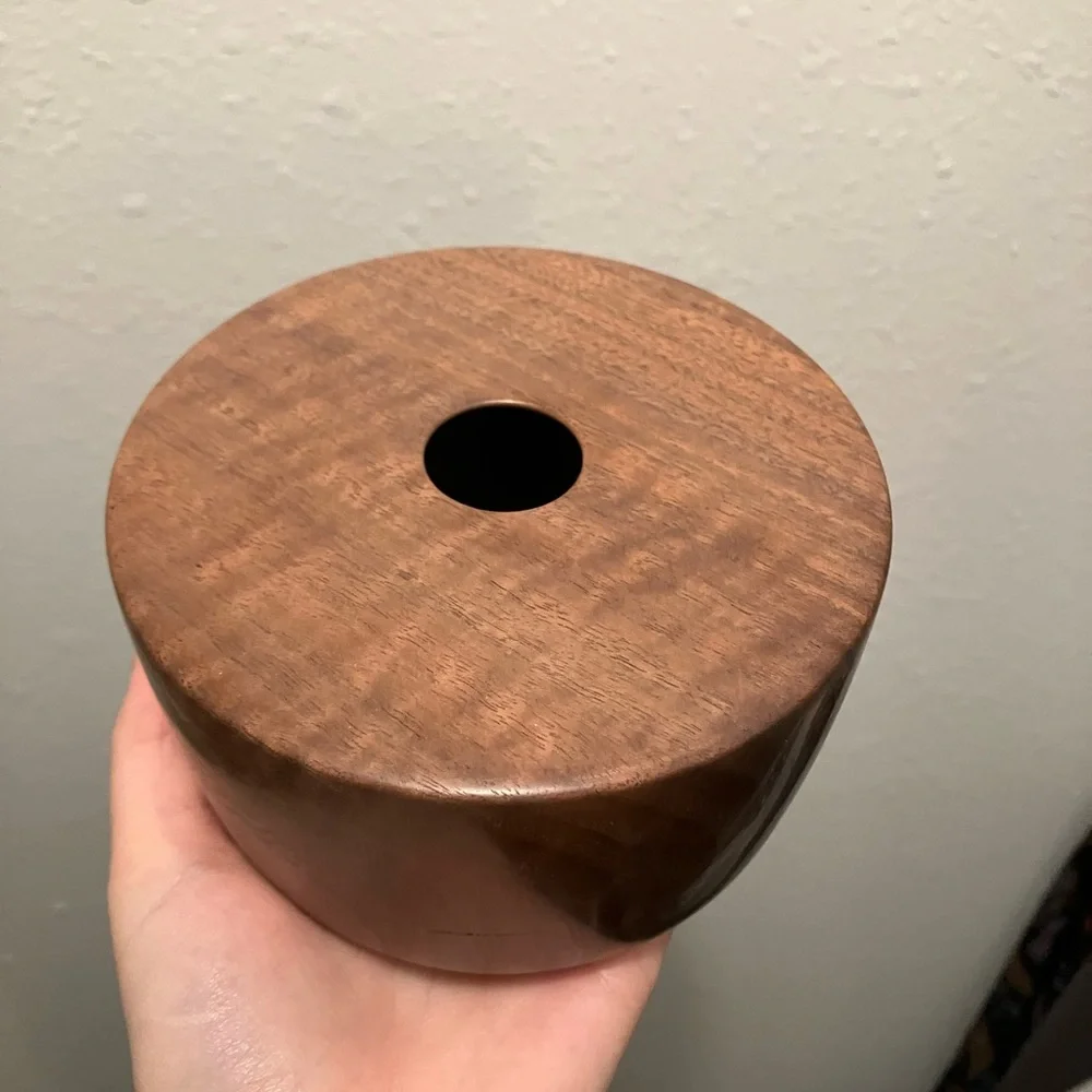 Wooden Circular sculpture - Picture 1 of 3